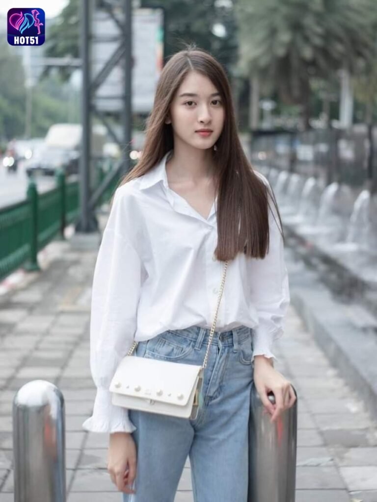 Hot51 Live Beautiful Stunning Giao Lưu Đỉnh Nhất 1 Beautiful Girl Livestream on Hot51 app