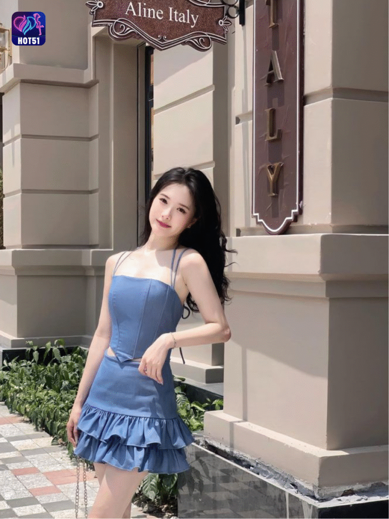 Kiếm Tiền Từ Hot51 Beautiful Stunning Trở Thành Idol Live 2 Beautiful girl live stream on Hot51 app