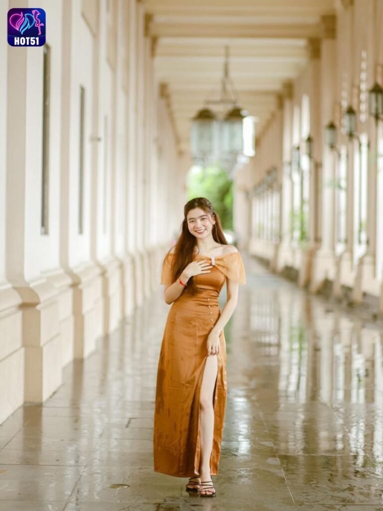 Hot51 App Livestream Hot Beautiful Stunning Việt Nam 2025 2 Beautiful Girl Livestream on Hot51 app